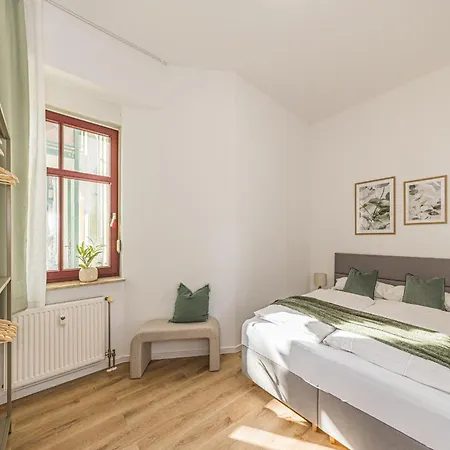 Lehastays - Buckau 13 I Kueche I Wlan I Smarttv I Innenhof