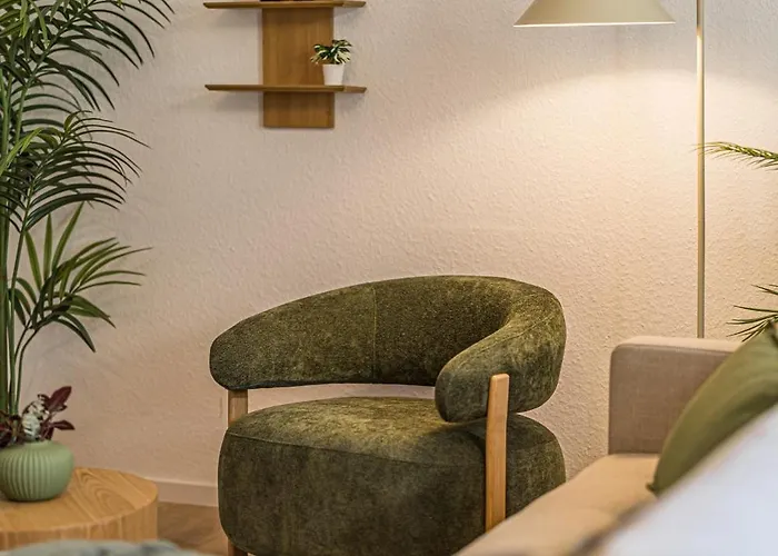 Lehastays - Buckau 13 I Kueche I Wlan I Smarttv I Innenhof *