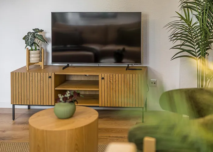 Lehastays - Buckau 13 I Kueche I Wlan I Smarttv I Innenhof * 마그데부르크