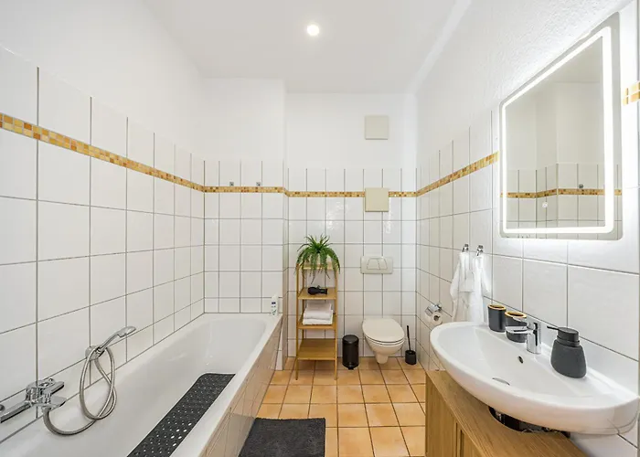 Lehastays - Buckau 13 I Kueche I Wlan I Smarttv I Innenhof * Magdeburg